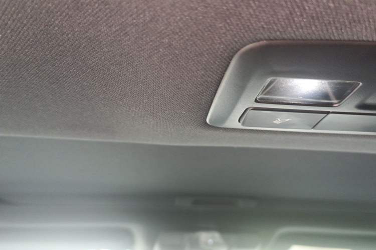 Used Mazda Atenza 2021 2.5L Blue Sky Prestige Edition Headliner