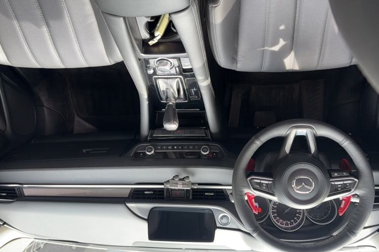 Used Mazda Atenza 2021 2.5L Sky Blue Sport Edition Interior 3