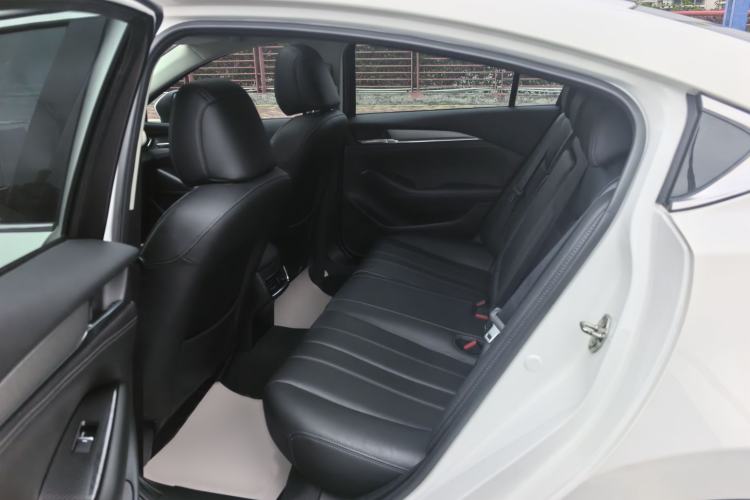 Used Mazda Atenza 2021 2.5L Sky Blue Sport Edition Interior 4