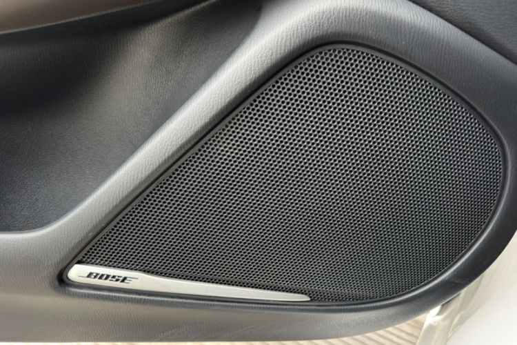 Used Mazda Atenza 2021 2.5L Blue Sky Prestige Edition Interior 4