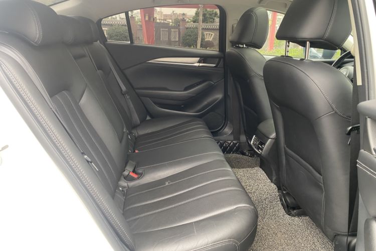 Used Mazda Atenza 2021 2.5L Sky Blue Sport Edition Interior 9