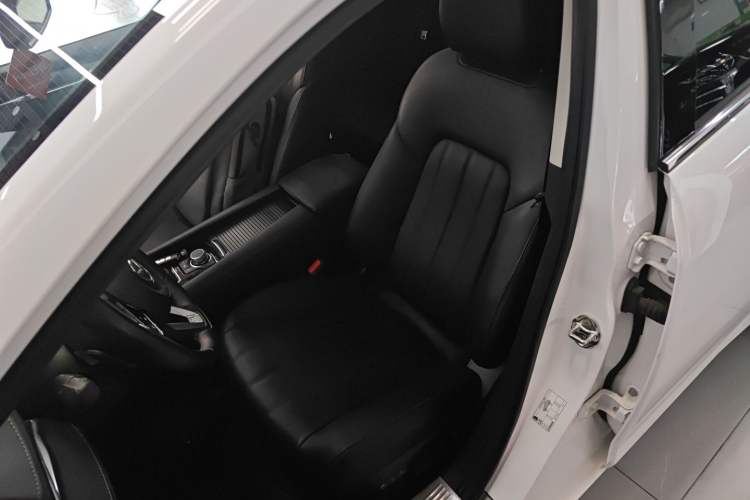 Used Mazda Atenza 2021 2.5L Sky Blue Sport Edition Left Front Seat