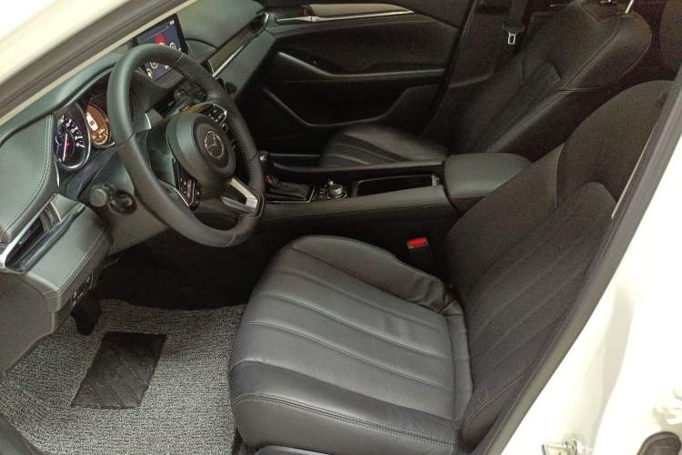 Used Mazda Atenza 2021 2.5L Sky Blue Sport Edition Left Front Seat