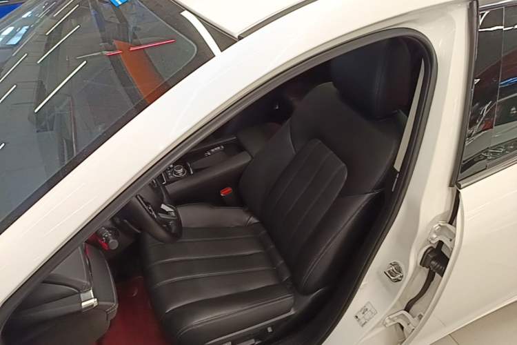 Used Mazda Atenza 2021 2.5L Sky Blue Sport Edition Left Front Seat