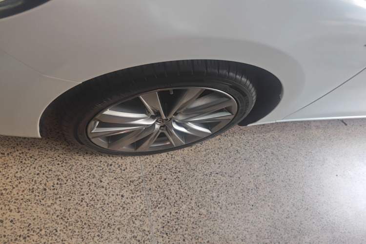 Used Mazda Atenza 2021 2.5L Sky Blue Sport Edition Left Front Wheel Hub