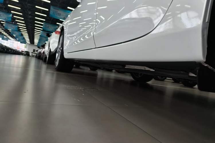 Used Mazda Atenza 2021 2.5L Blue Sky Prestige Edition Left Side Sill