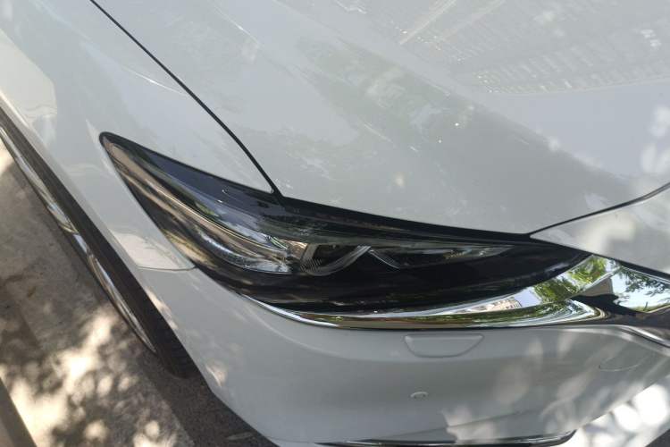 Used Mazda Atenza 2021 2.5L Blue Sky Prestige Edition Right Front Headlight