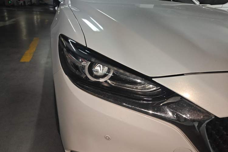Used Mazda Atenza 2021 2.5L Sky Blue Sport Edition Right Front Headlight