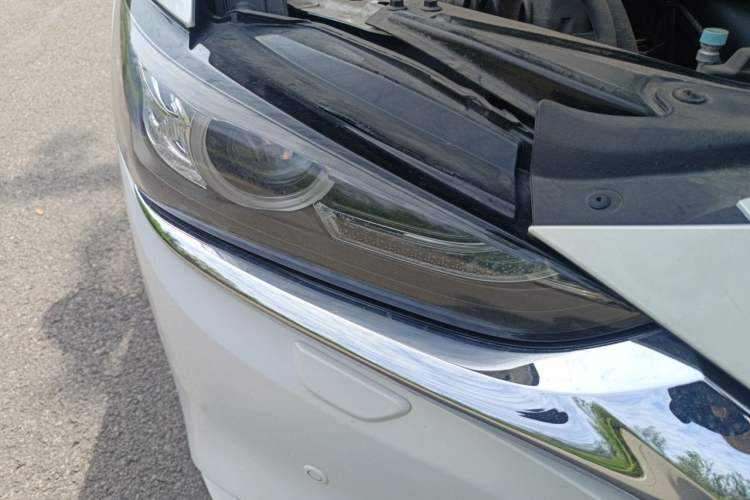 Used Mazda Atenza 2021 2.5L Blue Sky Prestige Edition Right Front Headlight