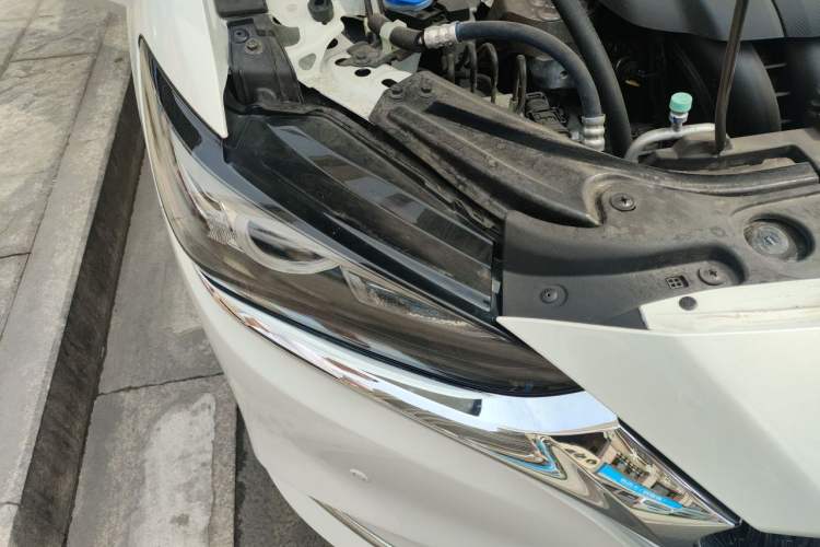 Used Mazda Atenza 2021 2.5L Sky Blue Sport Edition Right Front Headlight
