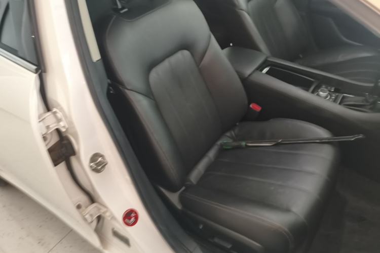 Used Mazda Atenza 2021 2.5L Sky Blue Sport Edition Right Front Seat