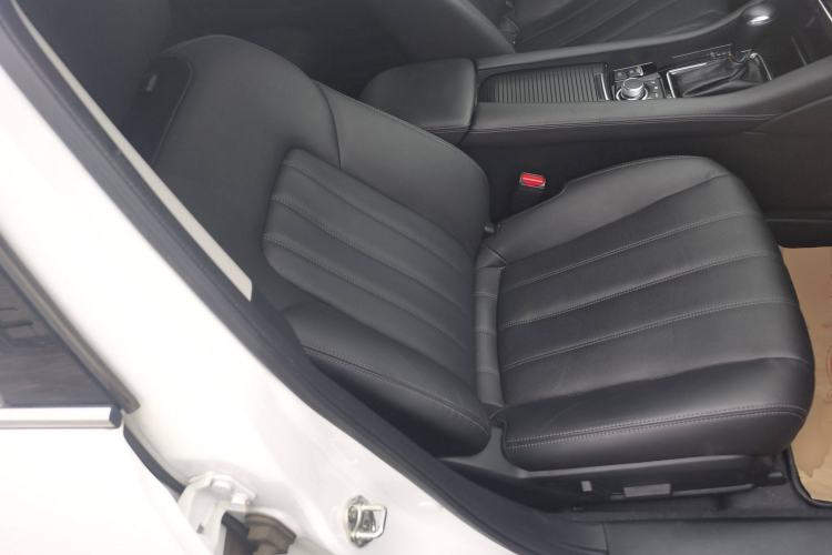 Used Mazda Atenza 2021 2.5L Sky Blue Sport Edition Right Front Seat
