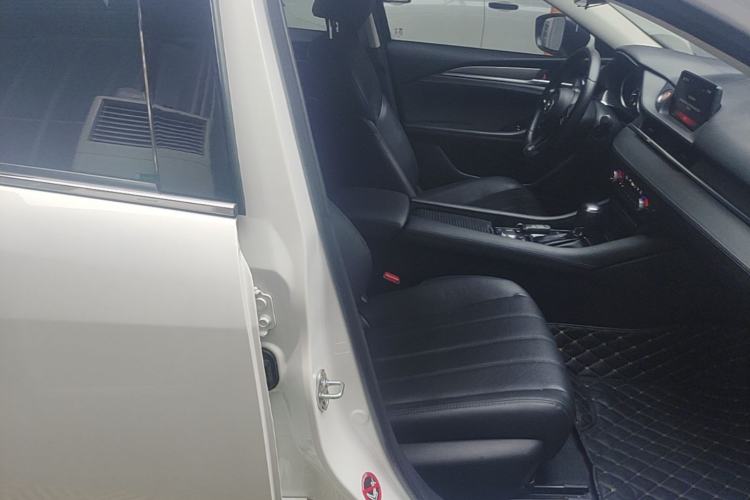 Used Mazda Atenza 2021 2.0L Blue Sky Luxury Edition Right Front Seat
