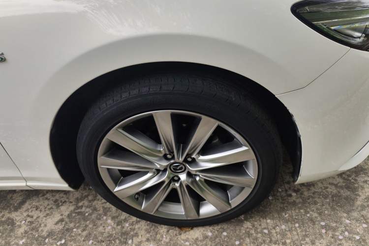 Used Mazda Atenza 2021 2.5L Sky Blue Sport Edition Right Front Wheel Hub