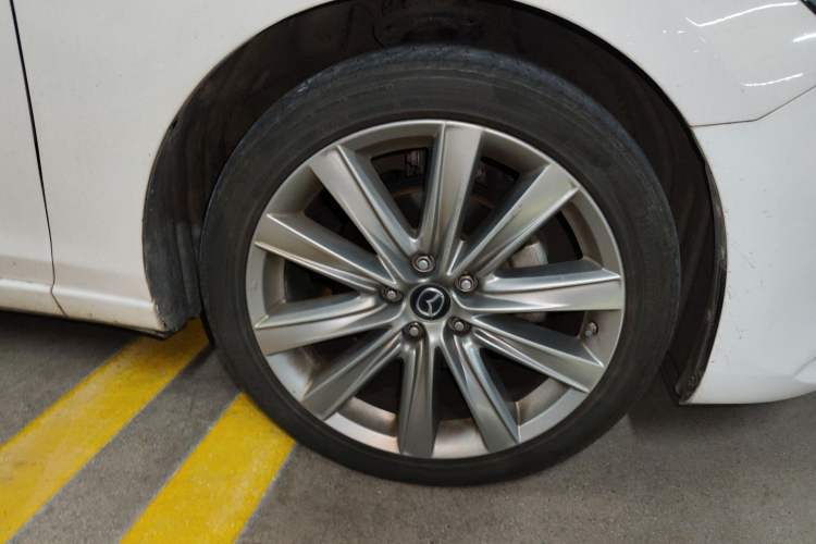 Used Mazda Atenza 2021 2.5L Blue Sky Prestige Edition Right Front Wheel Hub