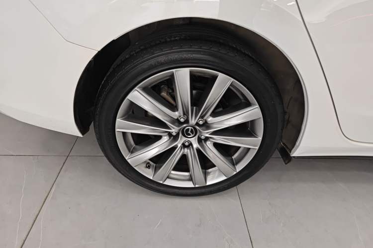Used Mazda Atenza 2021 2.5L Sky Blue Sport Edition Right Rear Wheel Hub