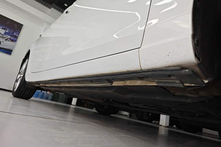Used Mazda Atenza 2021 2.5L Sky Blue Sport Edition Right Side Sill