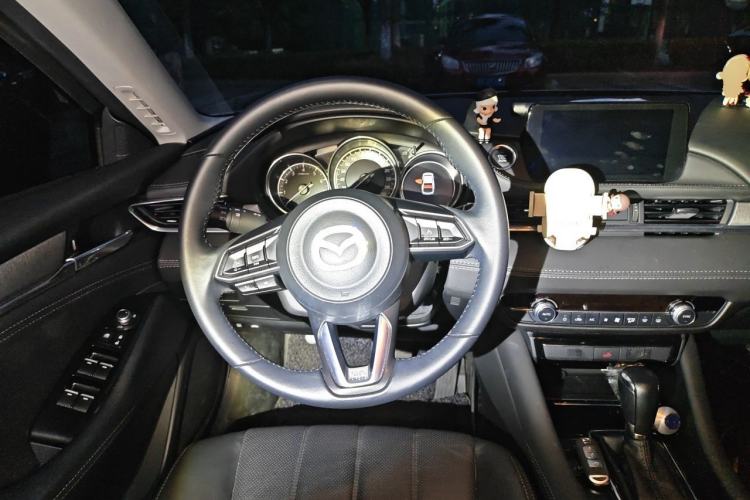 Used Mazda Atenza 2021 2.0L Blue Sky Luxury Edition Steering Wheel