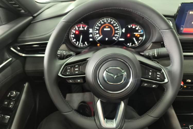 Used Mazda Atenza 2021 2.5L Blue Sky Prestige Edition Steering Wheel