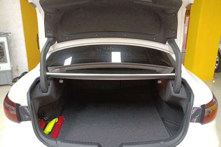 Used Mazda Atenza 2021 2.5L Sky Blue Sport Edition Trunk
