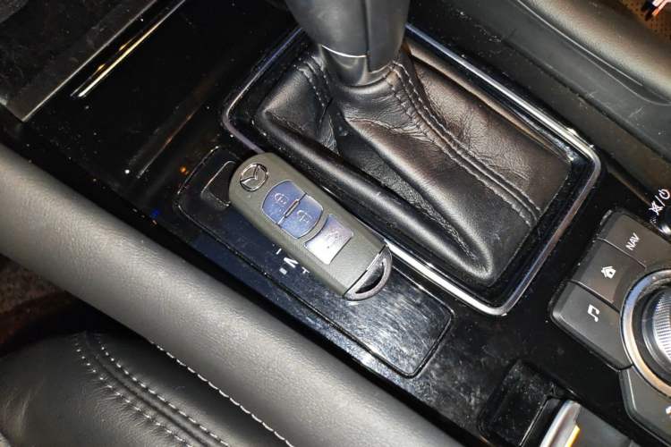 Used Mazda Atenza 2021 2.0L Blue Sky Luxury Edition Vehicle Key