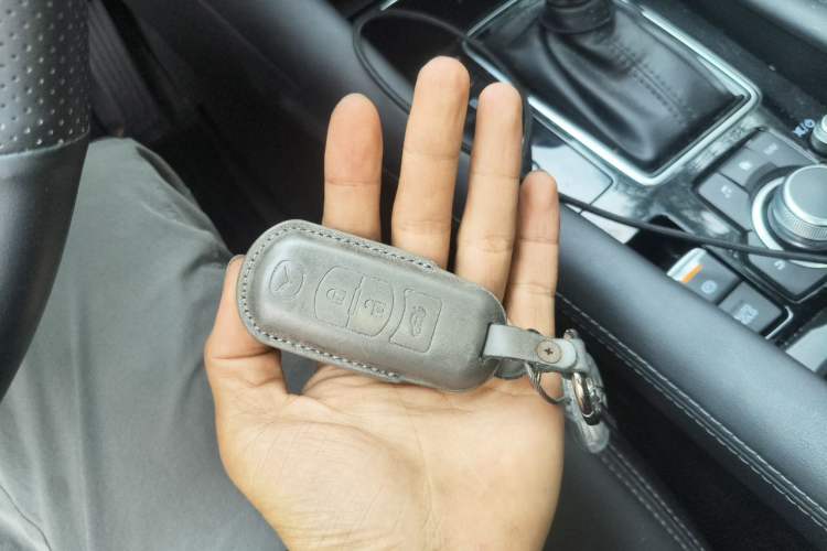 Used Mazda Atenza 2021 2.5L Sky Blue Sport Edition Vehicle Key