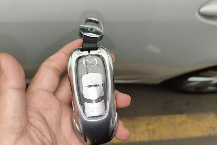 Used Mazda Atenza 2021 2.5L Sky Blue Sport Edition Vehicle Key
