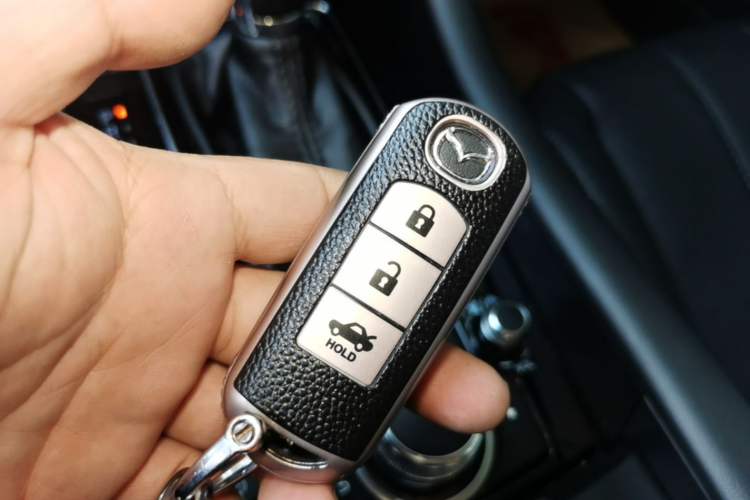 Used Mazda Atenza 2021 2.5L Sky Blue Sport Edition Vehicle Key