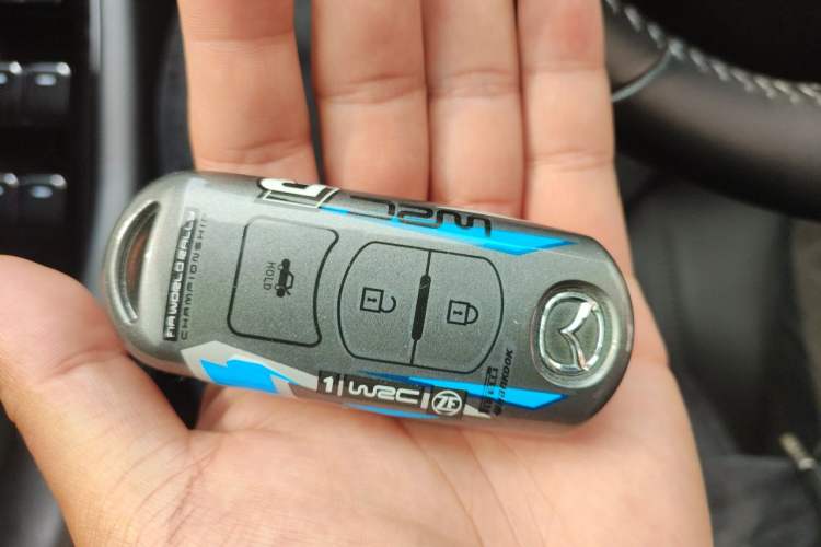 Used Mazda Atenza 2021 2.5L Sky Blue Sport Edition Vehicle Key
