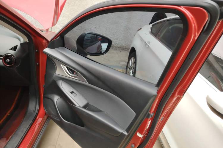 Used Mazda CX-3 2018 2.0L Automatic Luxury Version Interior 2