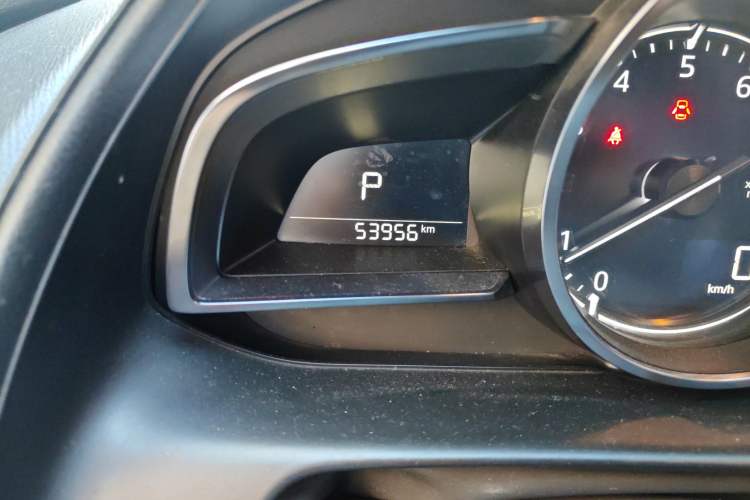 Used Mazda CX-3 2018 2.0L Automatic Prestige Edition Odometer Close Up