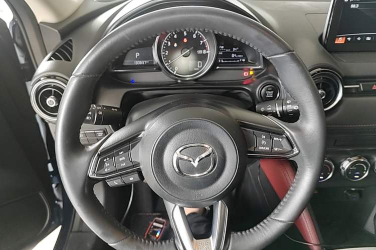 Used Mazda CX-3 2018 2.0L Automatic Prestige Edition Steering Wheel