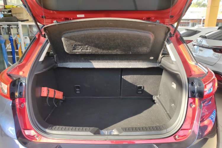 Used Mazda CX-3 2018 2.0L Automatic Prestige Edition Trunk