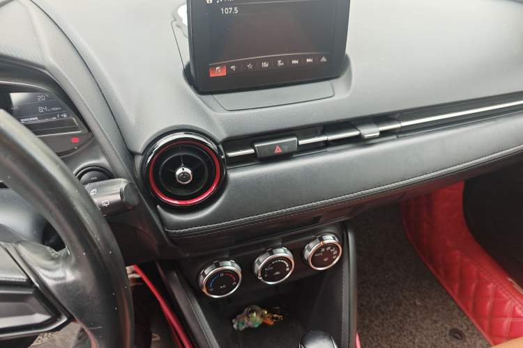 Used Mazda CX-3 2018 2.0L Automatic Luxury Version Audio And AC Panel