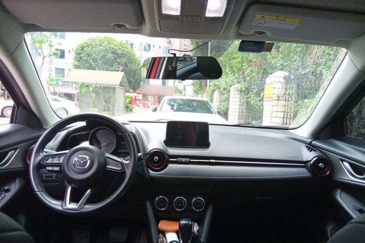 Used Mazda CX-3 2018 2.0L Automatic Luxury Version Center Console