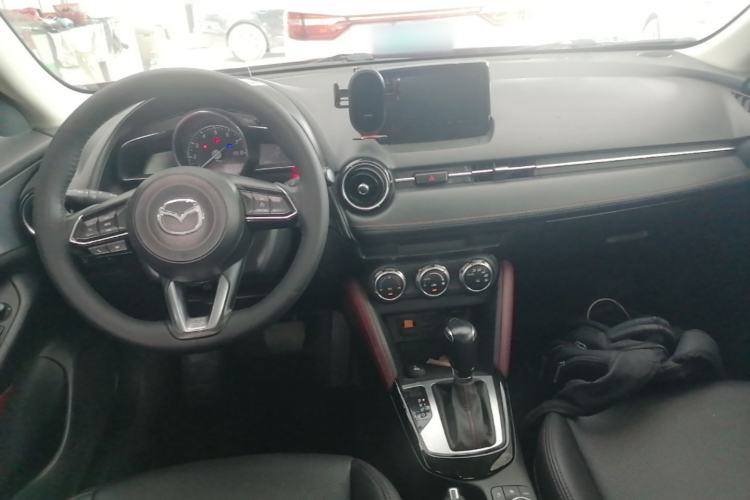 Used Mazda CX-3 2018 2.0L Automatic Prestige Edition Center Console