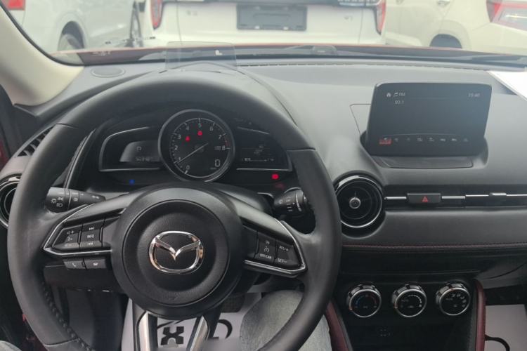 Used Mazda CX-3 2018 2.0L Automatic Prestige Edition Center Console