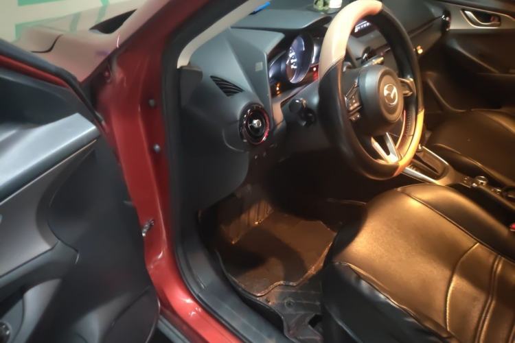 Used Mazda CX-3 2018 2.0L Automatic Luxury Version Driver Seat