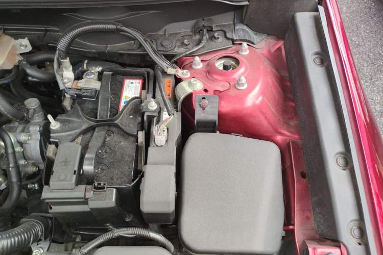 Used Mazda CX-3 2018 2.0L Automatic Luxury Version Engine Bay Left
