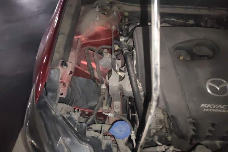 Used Mazda CX-3 2018 2.0L Automatic Luxury Version Engine Bay Right
