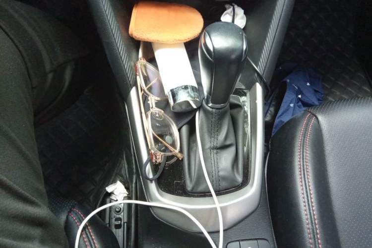 Used Mazda CX-3 2018 2.0L Automatic Luxury Version Gear Lever