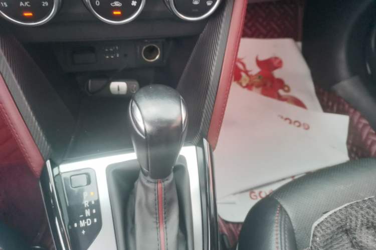 Used Mazda CX-3 2018 2.0L Automatic Prestige Edition Gear Lever