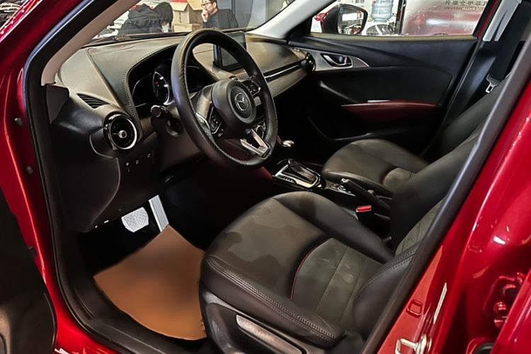 Used Mazda CX-3 2018 2.0L Automatic Prestige Edition Interior 2