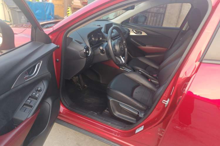 Used Mazda CX-3 2018 2.0L Automatic Prestige Edition Interior 2