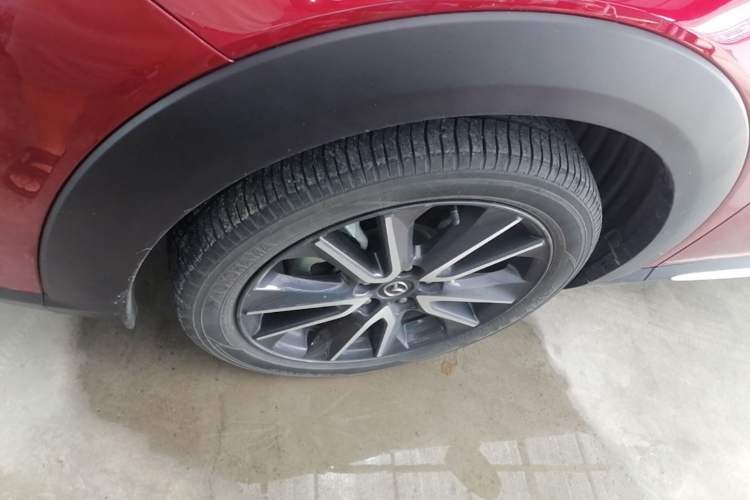Used Mazda CX-3 2018 2.0L Automatic Prestige Edition Left Front Wheel Hub