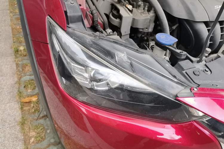 Used Mazda CX-3 2018 2.0L Automatic Prestige Edition Right Front Headlight