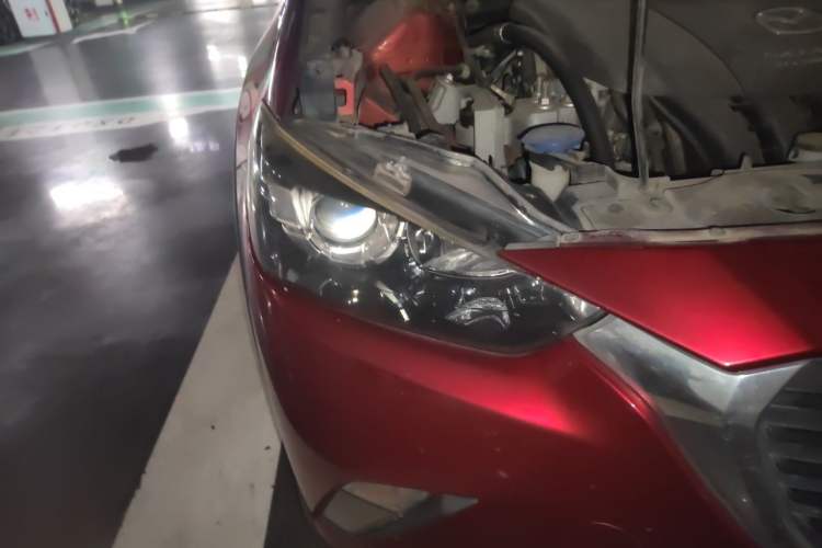 Used Mazda CX-3 2018 2.0L Automatic Luxury Version Right Front Headlight