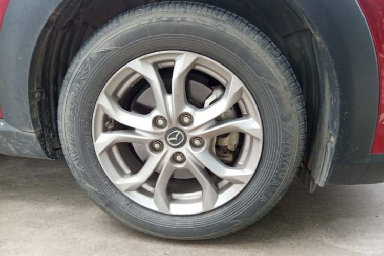 Used Mazda CX-3 2018 2.0L Automatic Luxury Version Right Front Wheel Hub