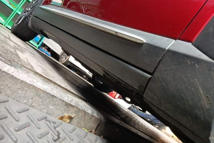 Used Mazda CX-3 2018 2.0L Automatic Prestige Edition Right Side Sill