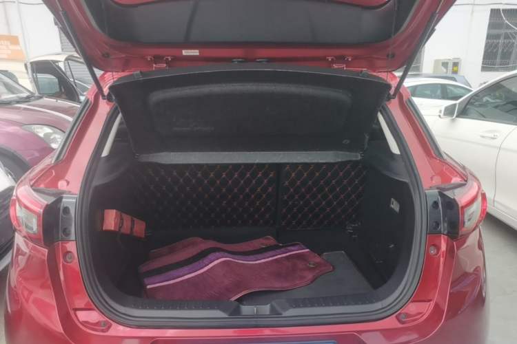 Used Mazda CX-3 2018 2.0L Automatic Prestige Edition Trunk